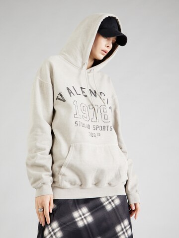 TOPSHOP Sweatshirt 'Valencia' in Grey: front