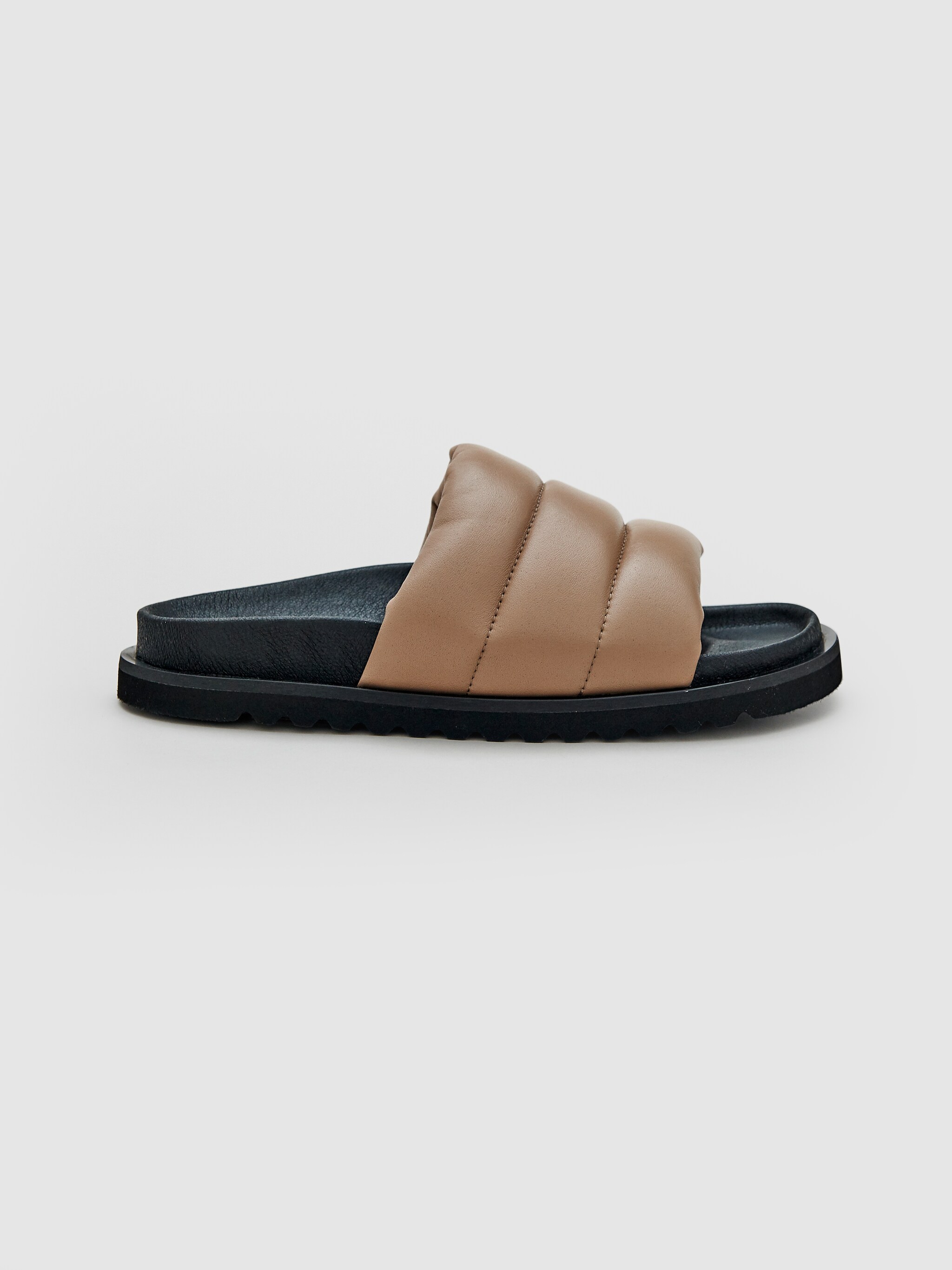 EDITED Produkte Sandale 'Alvida' taupe