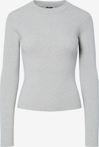 Pullover di PIECES in grigio: frontale