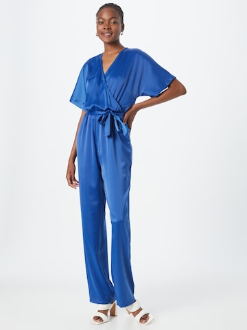 SISTERS POINT - Jumpsuit 'GIFFI' en azul: frente