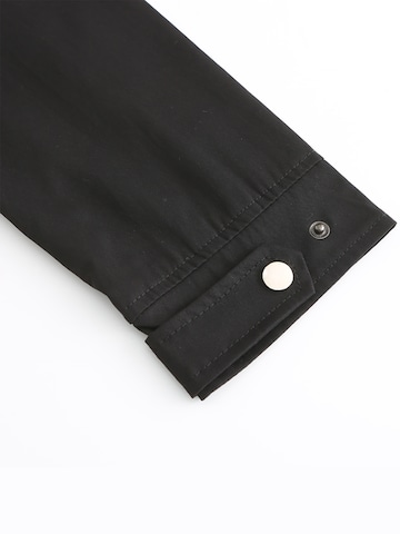 Youthup Between-Seasons Coat in Black