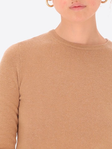 Distretto12 Trui 'Geppi' in Beige