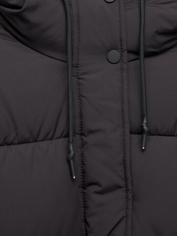 Veste mi-saison Pull&Bear en noir