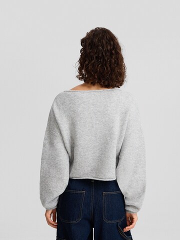 Pull-over Bershka en gris