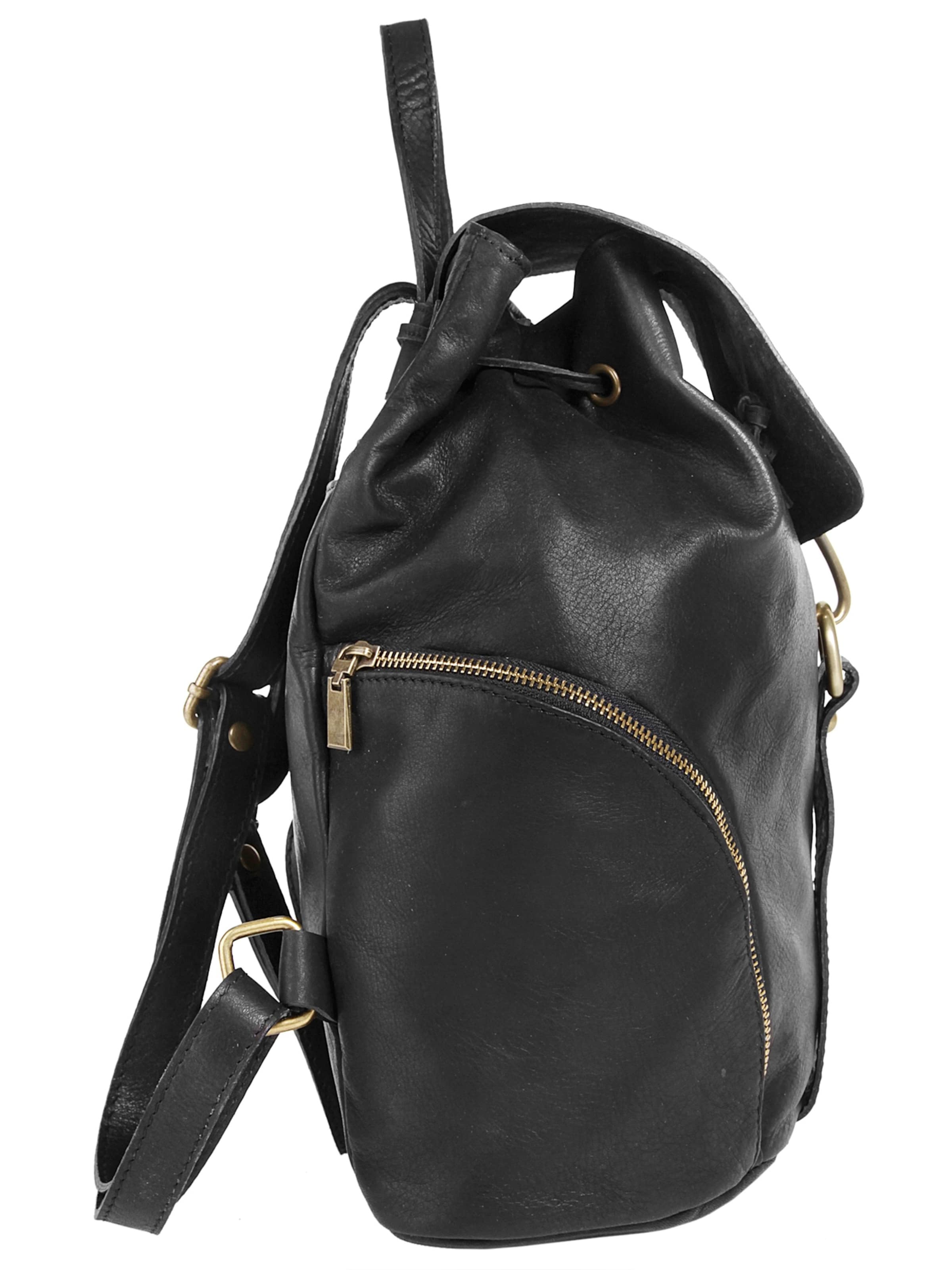 forty° Backpack in Black