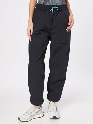 Reebok Tapered Sportbroek in Zwart: voorkant