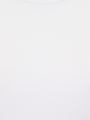 Only Petite - Camiseta 'ONLVAL' en blanco