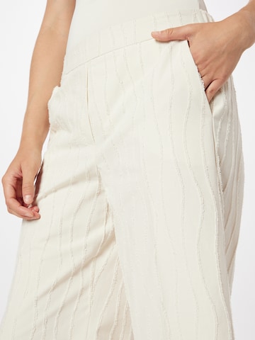 TAIFUN Wide Leg Hose in Beige