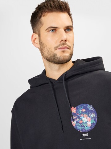 LEVI'S ® Средняя посадка Свитшот 'Relaxed Graphic Hoodie' в Черный
