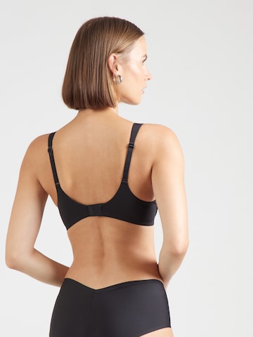 TRIUMPH T-shirt BH 'Body Make-Up Illusion' in Zwart