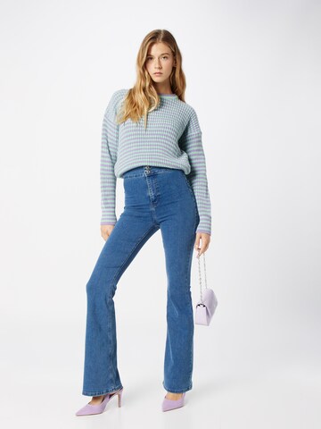 TOPSHOP Flared Jeans 'Jonie' i blå