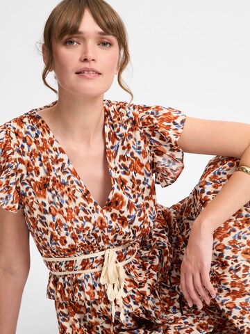 Marie Lund Kleid in Beige