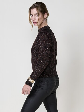 Pull-over KOROSHI en marron