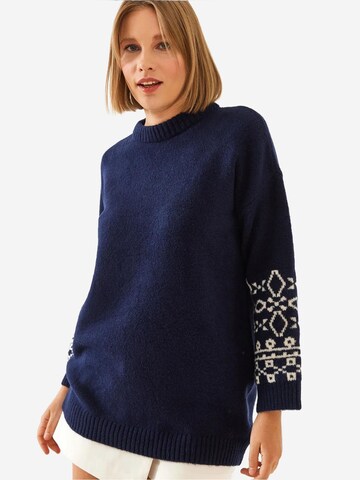Pullover di Bianco Lucci in blu