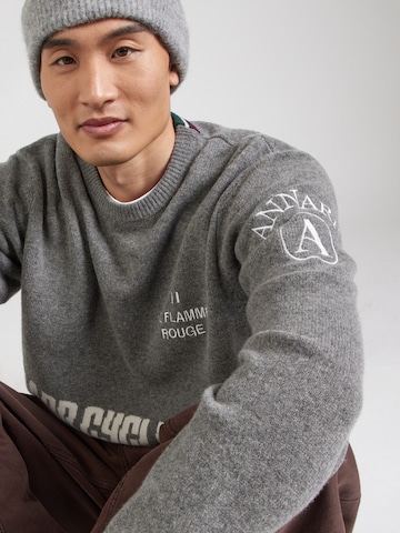 Pull-over 'ANRRAGI' ANNARR en gris