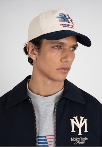 Casquette 'Sporting Goods' Prohibited en beige