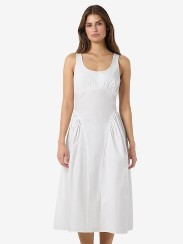 Noisy may - Vestido 'NMASTA' en blanco: frente