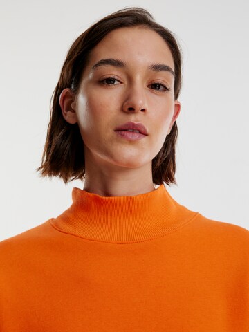 Sweat-shirt 'Ayaka' EDITED en orange