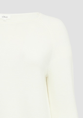 s.Oliver Red Label Plus Sweater in Beige