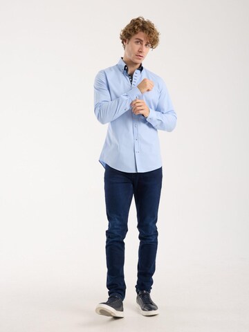 Slim fit Camicia 'Donatello Iconic Poplin Stretch Man Shirt Red' di 7Camicie in blu