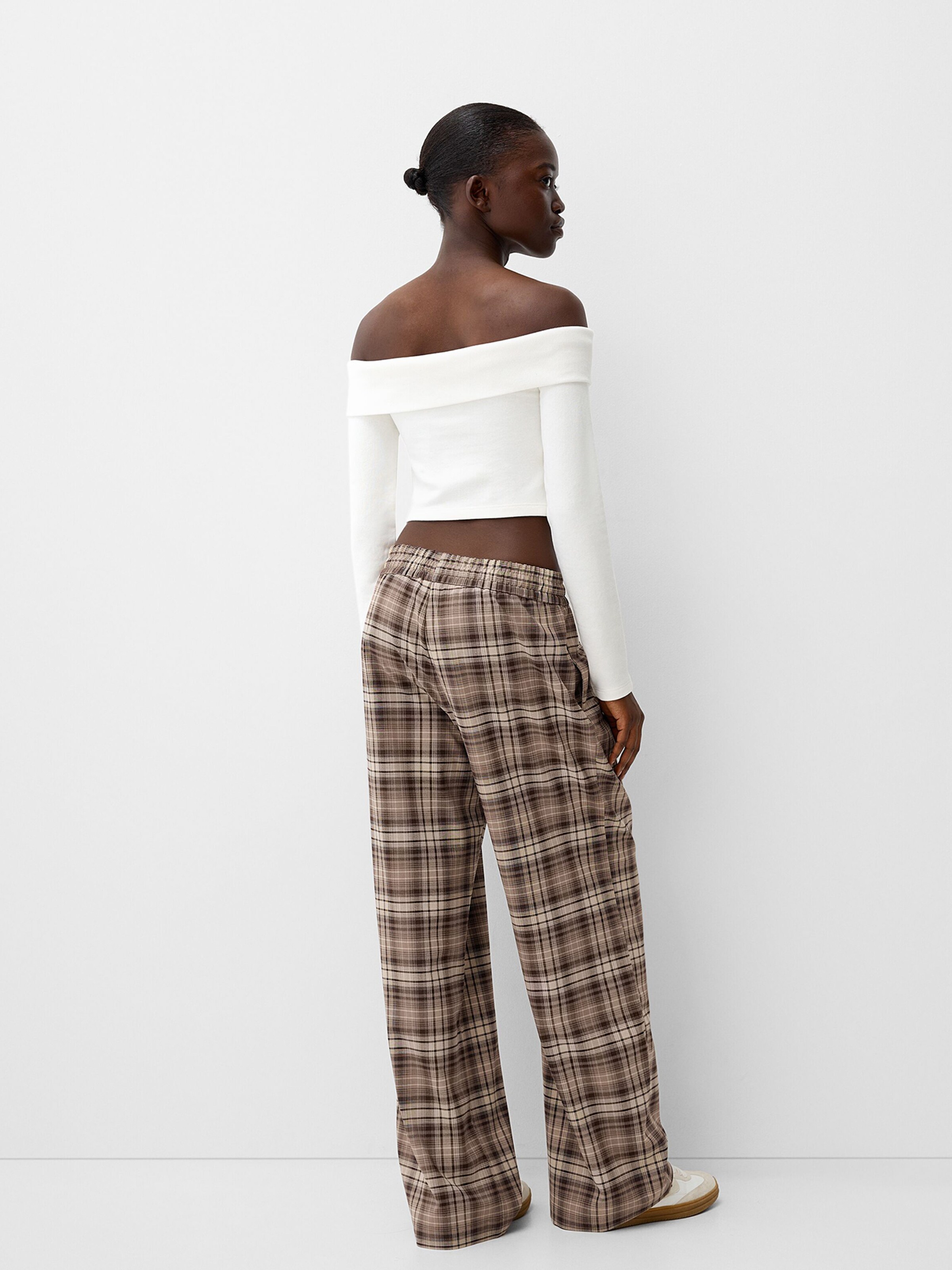 Pantalons a pinces Bershka pour femmes Achetez en ligne ABOUT YOU