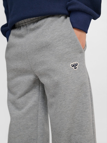 Hummel Loose fit Trousers in Grey