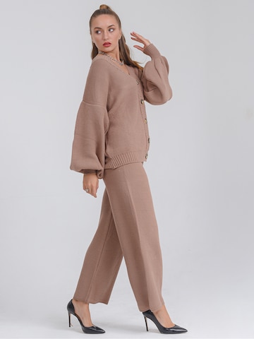 FRESHLIONS Pantsuit in Brown