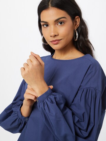 s.Oliver - Blusa em azul