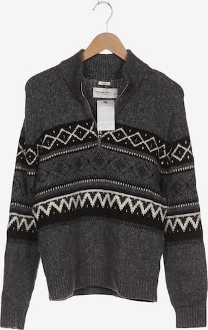 Abercrombie & Fitch Sweater & Cardigan in S in Grey: front