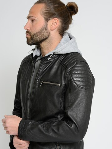 Maze Between-Season Jacket in Black