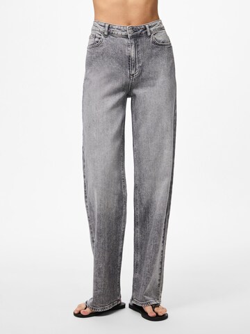 PIECES Wide leg Jeans 'PCSilke' in Grey: front