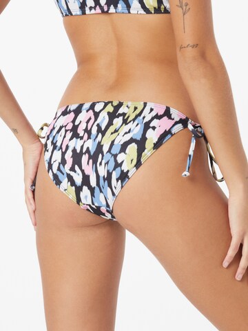 Slip costum de baie de la Warehouse pe negru