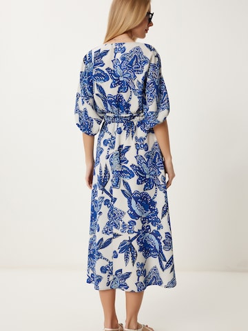 Robe Happiness İstanbul en bleu