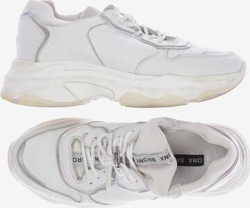 BRONX Sneakers & Trainers in 36 in White: front
