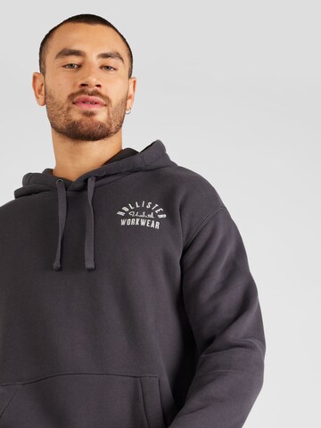 HOLLISTER - Sudadera en negro