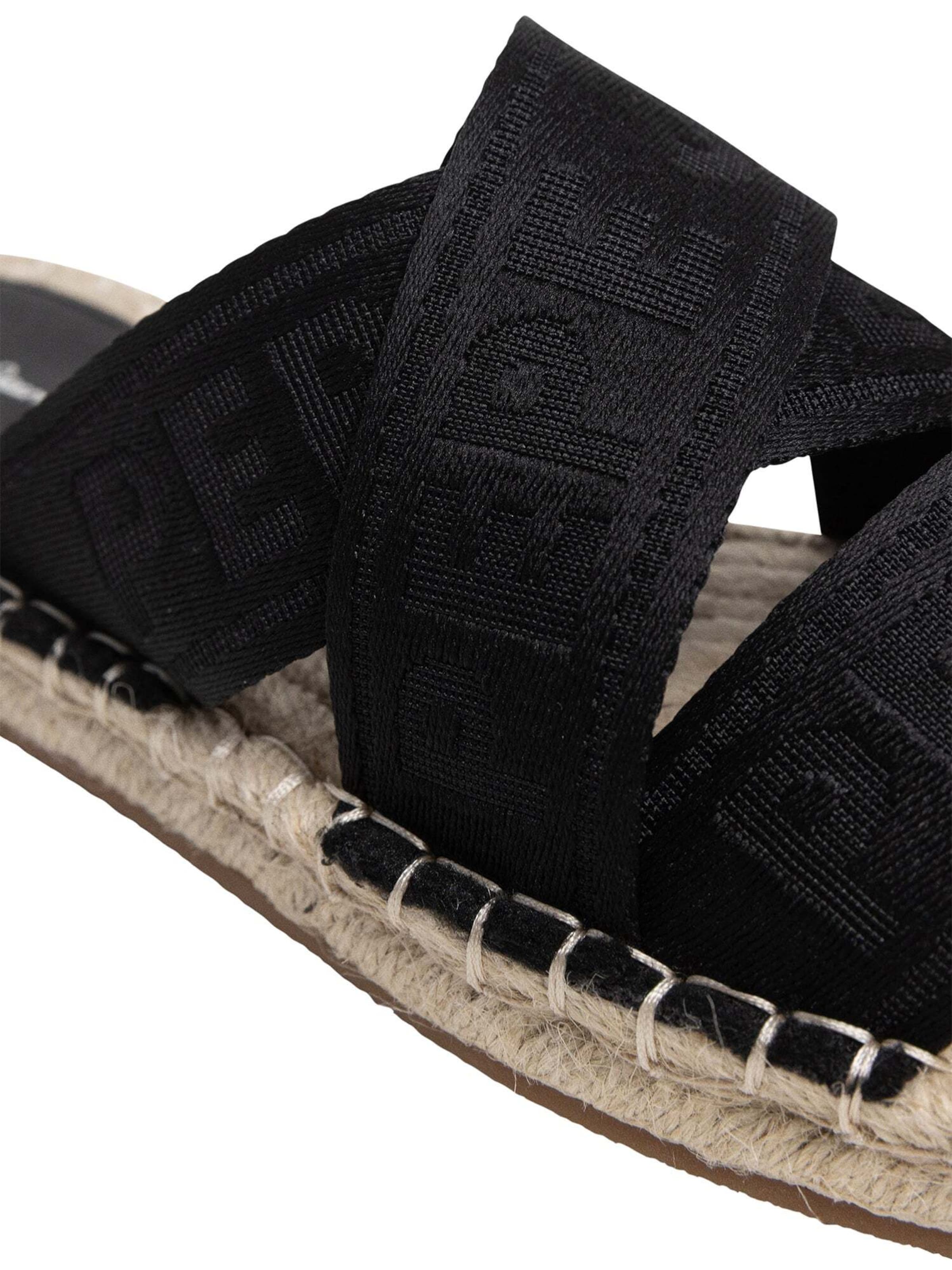 Pepe Jeans Pantolette 'AURI DANCE' in Schwarz