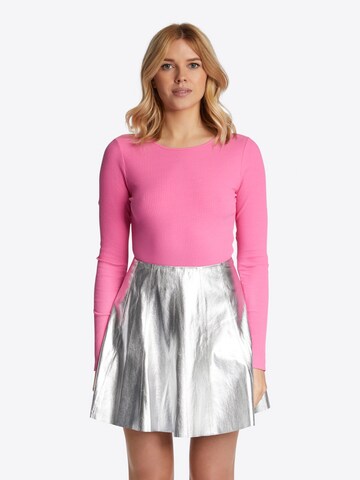 T-shirt Rich & Royal en rose : devant