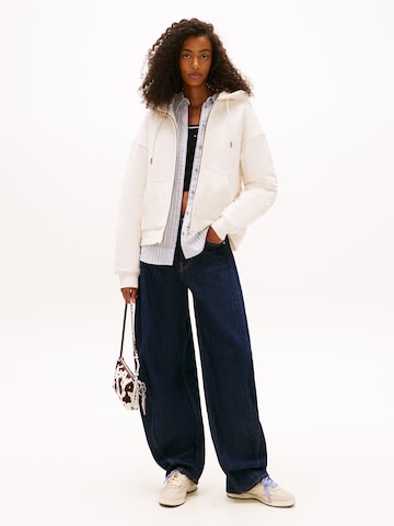 Tommy Jeans Sweatjacka i vit