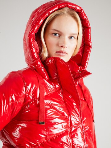 Trendyol Зимняя куртка в Красный