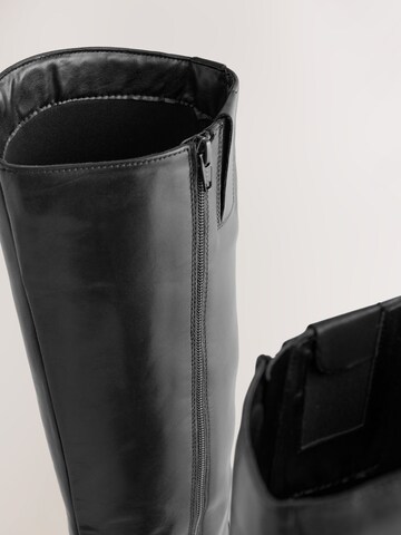 Next Stiefel in Schwarz