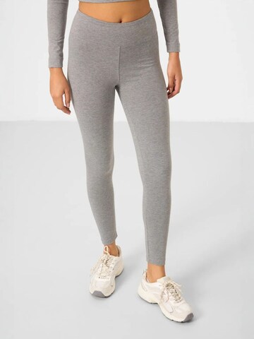 Tommy Life Sweat suit in Grey