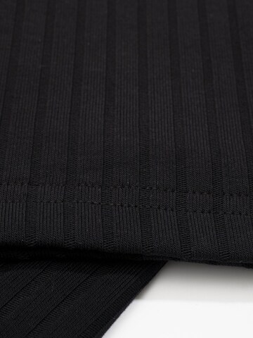 FEMSSY Flared Bukser 'SWAY PANTS BLACK' i sort