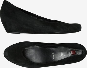 Högl Flats & Loafers in 39 in Black: front