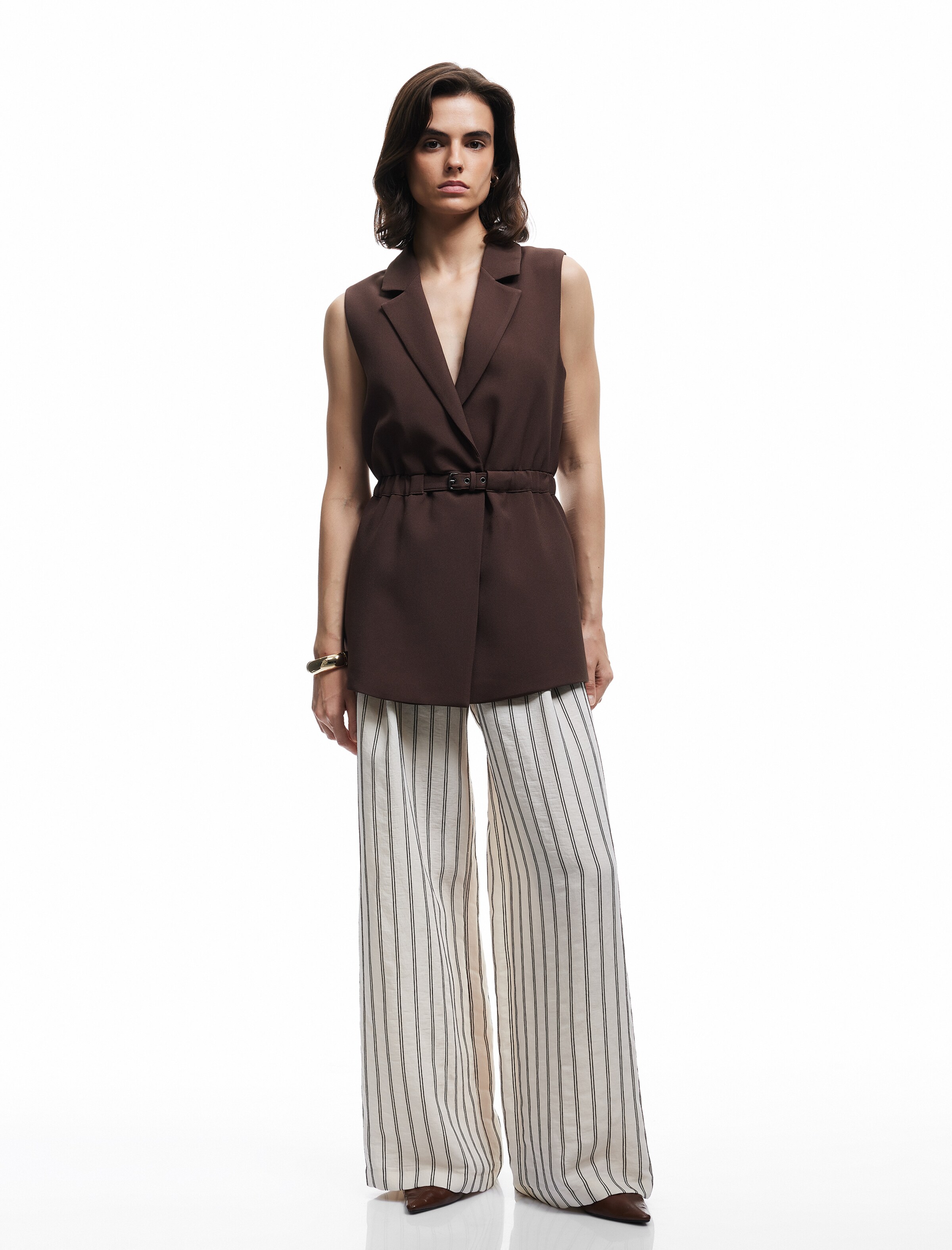 Koton Weste in Braun