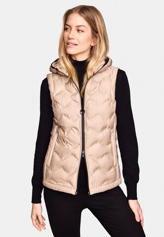 NEW CANADIAN Vest in Beige: front