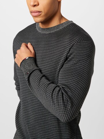 Tommy Hilfiger Tailored Sweter 'Houndstooth' w kolorze czarny