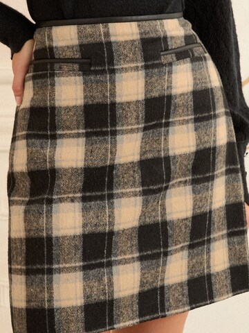 love & roses Rock in Schwarz