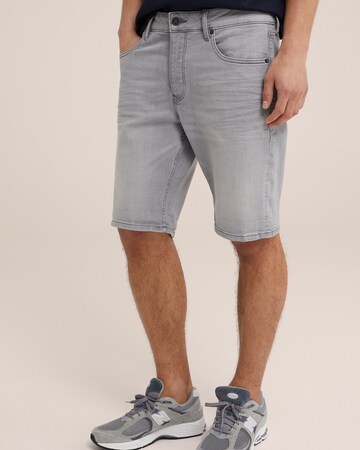 WE Fashion regular Jeans i grå: forside