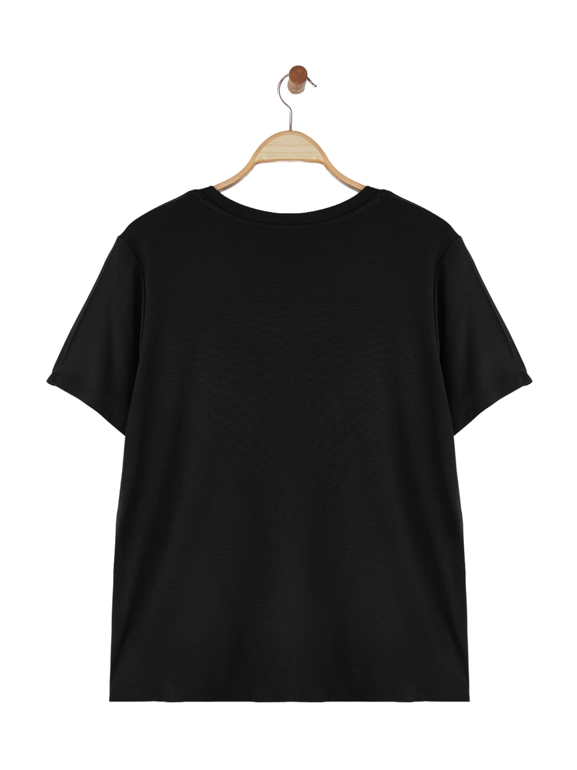 Trendyol Curve - Camiseta en negro