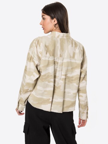 American Eagle Between-Season Jacket in Beige